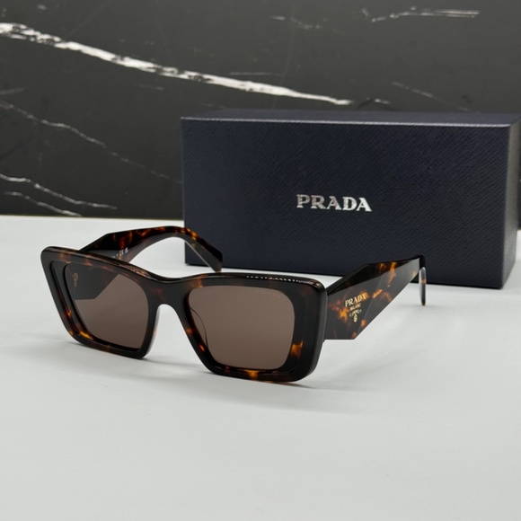 NEW PR 08YS 01V8C1 PRADA BROWN BUTTERFLY SPR 08Y 01V8C1 WOMEN SUNGLASSES - Picture 3 of 12